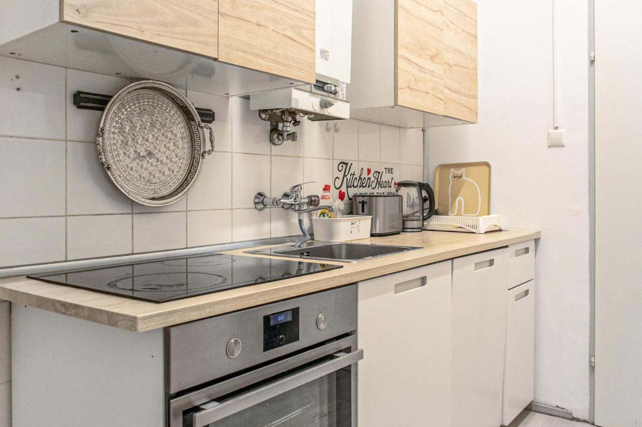 Joyful 2Br Shared Apt Near Millenium Tower & Danube River Viyana Dış mekan fotoğraf