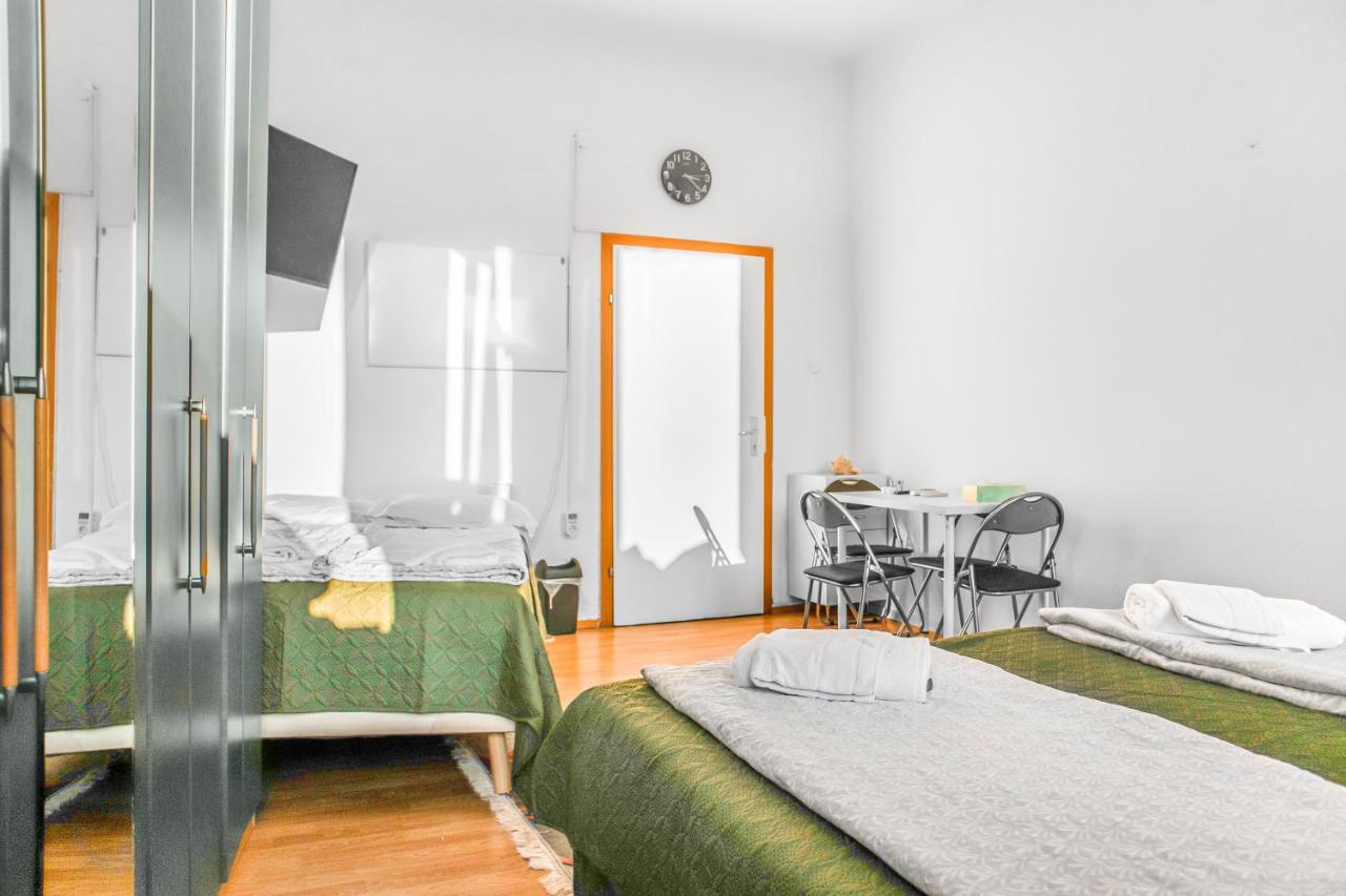 Joyful 2Br Shared Apt Near Millenium Tower & Danube River Viyana Dış mekan fotoğraf