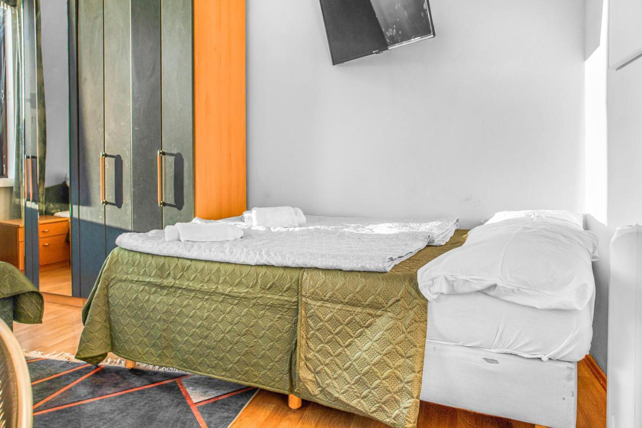 Joyful 2Br Shared Apt Near Millenium Tower & Danube River Viyana Dış mekan fotoğraf