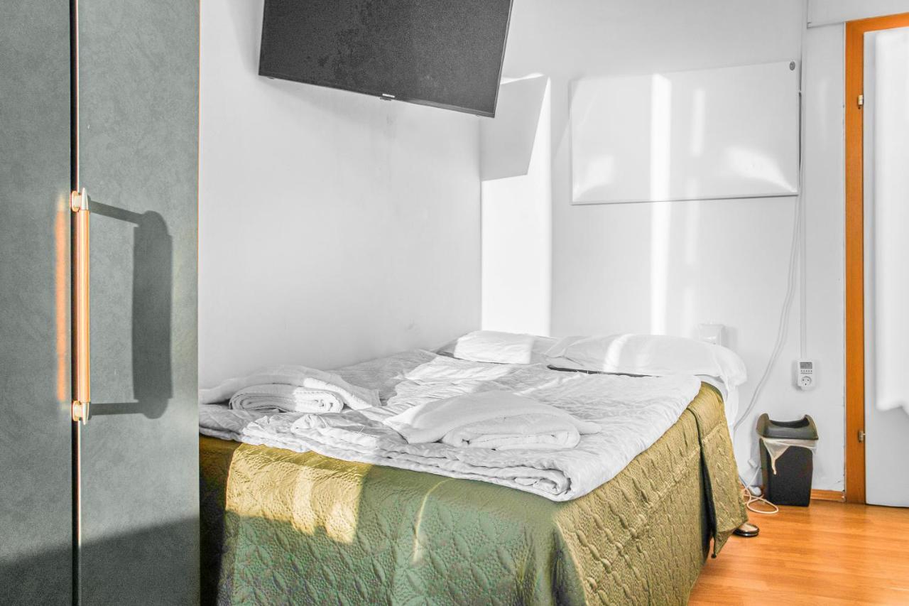 Joyful 2Br Shared Apt Near Millenium Tower & Danube River Viyana Dış mekan fotoğraf